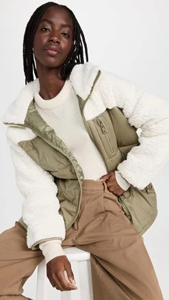 Flash Sale ???? Avec Les Filles Zip Front Jacket Sage/Cream ????