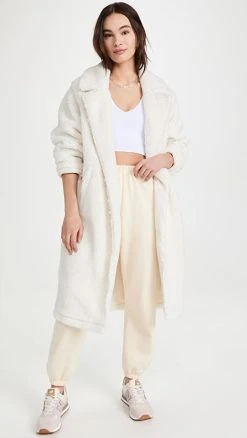 New ???? Alo Yoga Sherpa Trench Ivory ⭐